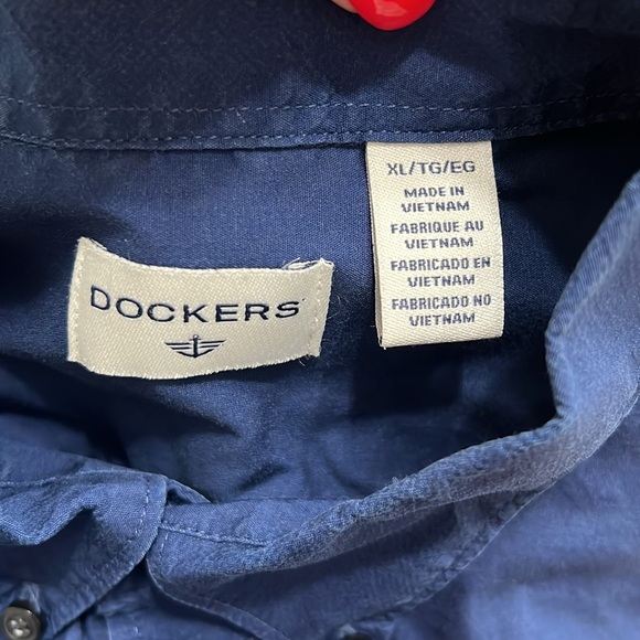 Men’s Long Sleeve Button Down Dress Shirt - Picture 3 of 3